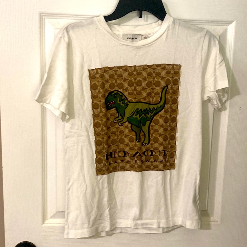 White T shirt size small